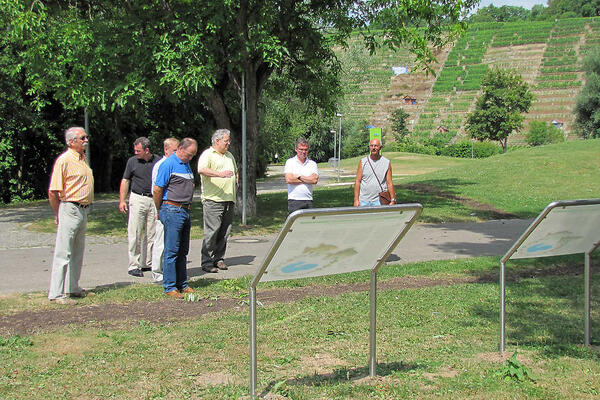 Infotafeln beim Parkplatz