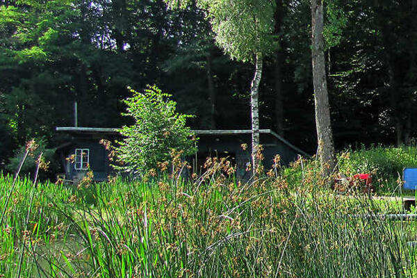 Die Zuchtanlage mit Schuppen